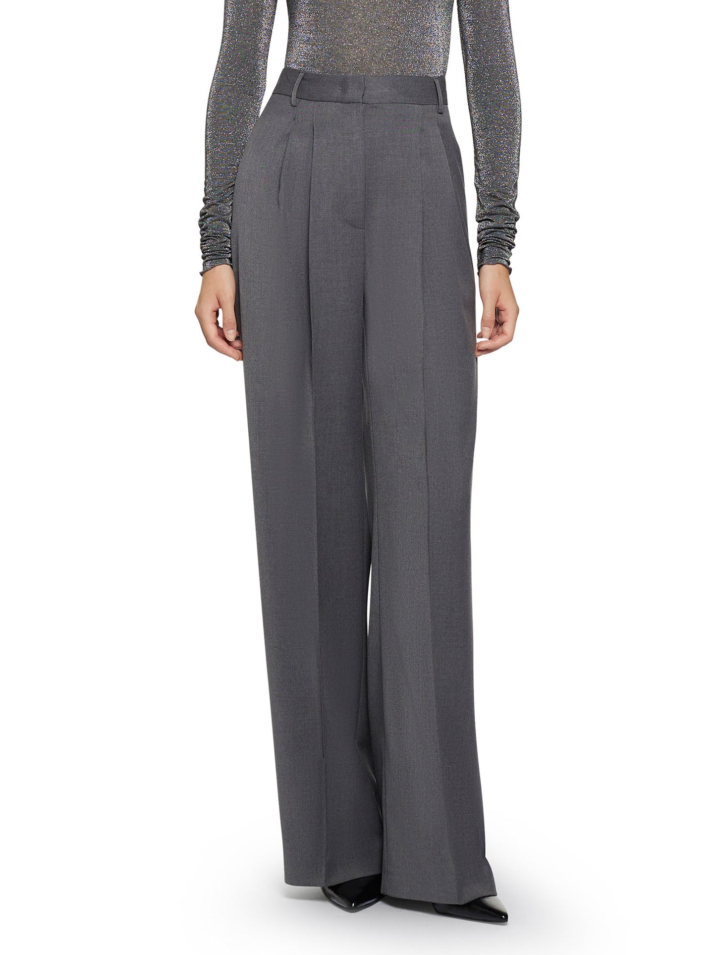 Wide trousers with double front pinces