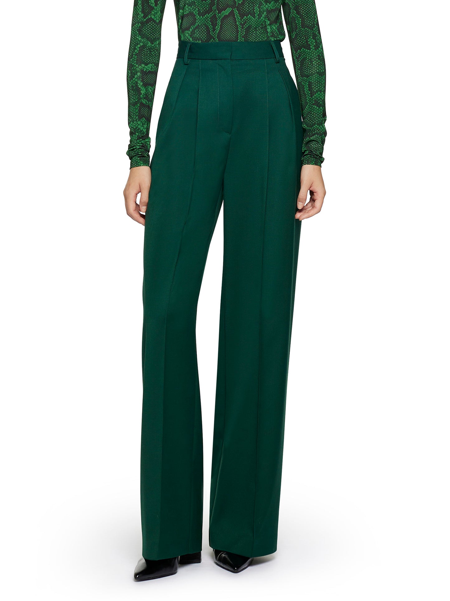 Wide trousers with double front pinces