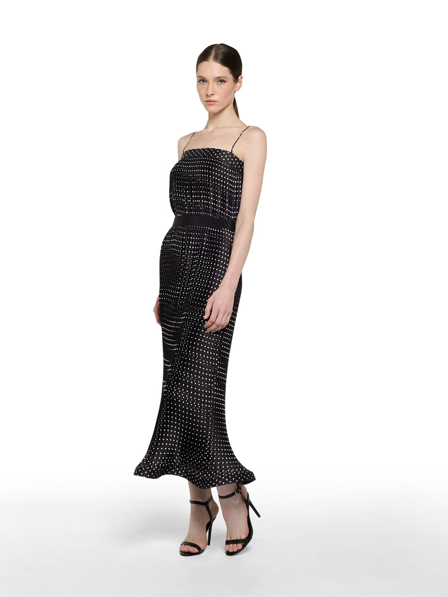 Long column dress in pleated polka dot print